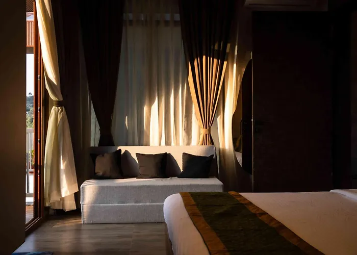 Amara Kosha Misty Nandi Hills - Cn - Premium 2Bhk Pool Villa With Private Jacuzzi, Movie Room & Complimentary Home-Made Food